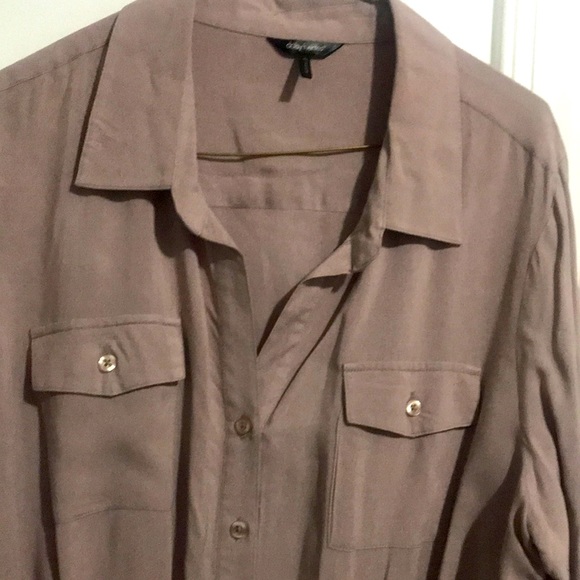 Pit 2 pit 24 inches 28 inches long 100% rayon - Picture 2 of 4